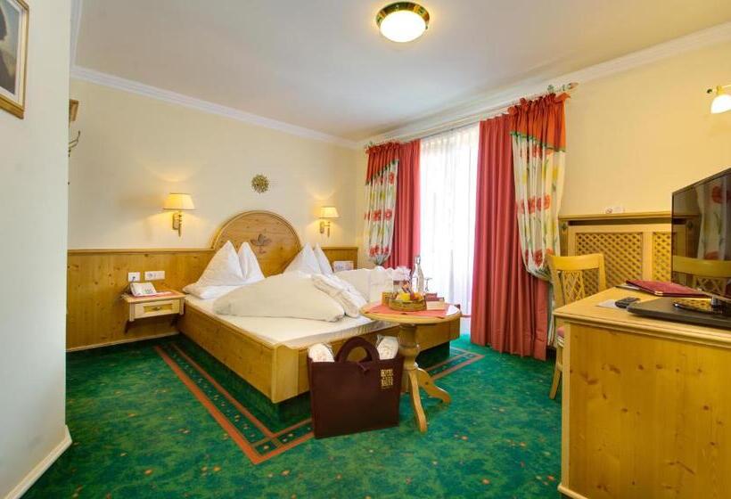 家庭间, Boutique Hotel Bauer