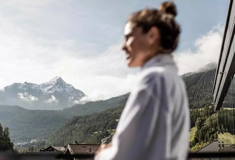 テラス付きスタンダードルーム, Die Berge Lifestyle Hotel Sölden