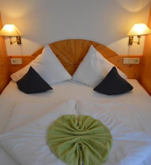 침실 2개 아파트, Am Römerweg