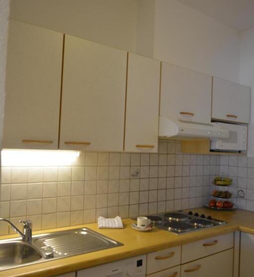 침실 2개 아파트, Am Römerweg