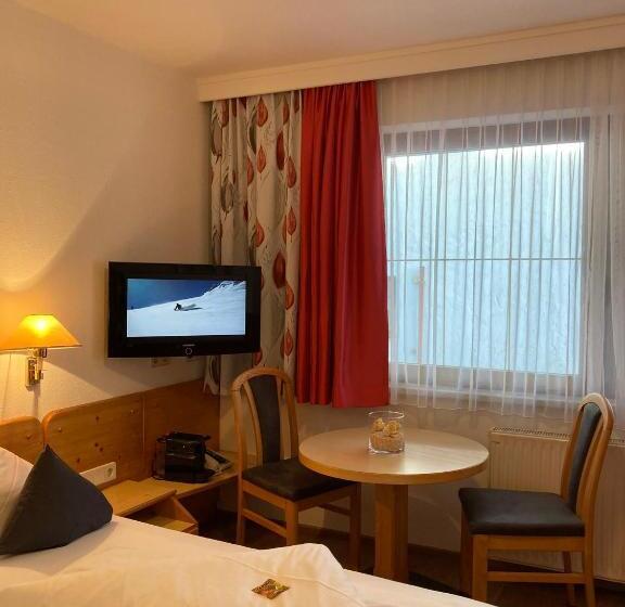 스탠다드 룸, Am Römerweg