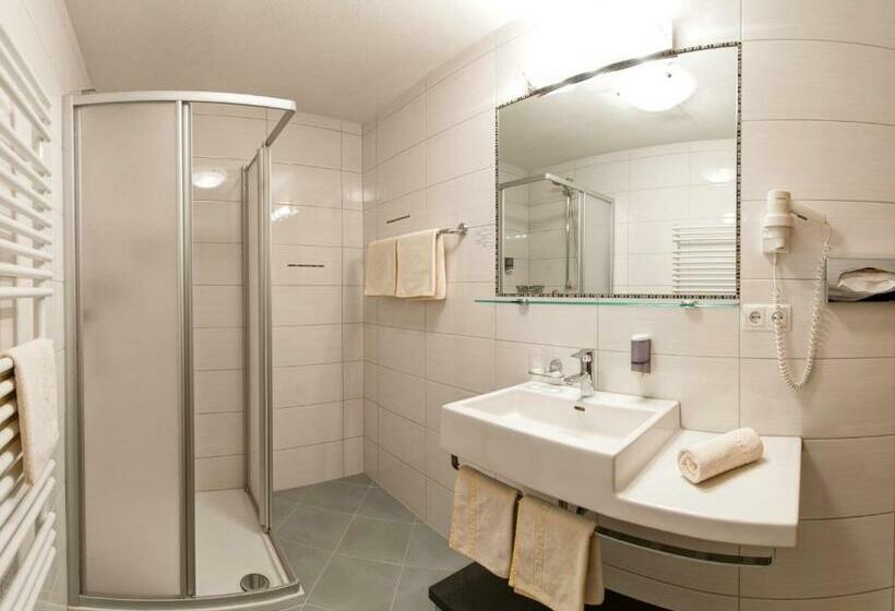 اتاق استاندارد, Edelweiss