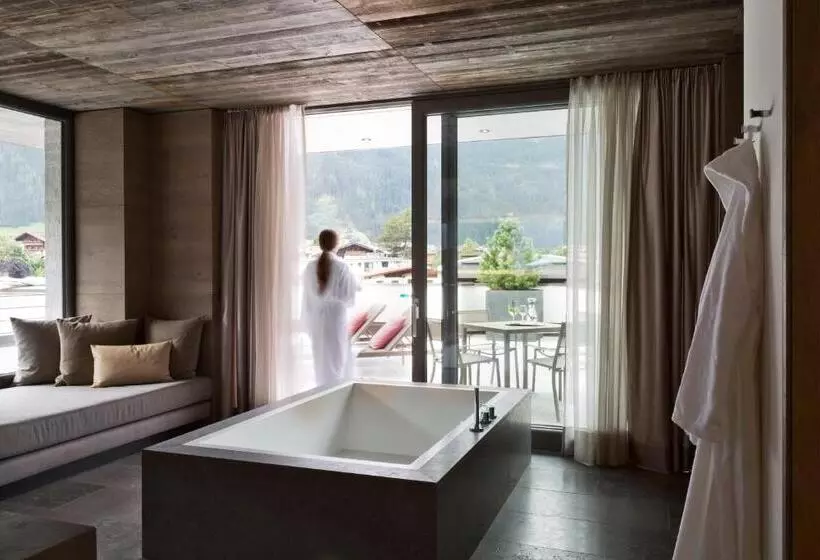 Ullakkosviitti, Elisabethhotel Premium Private Retreat Adults Only