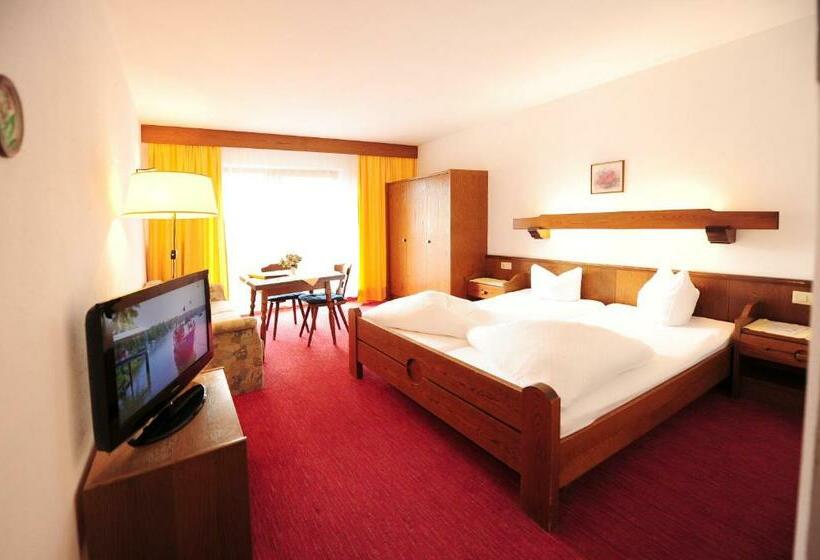 스탠다드 룸 산 전망, Garni Lamm