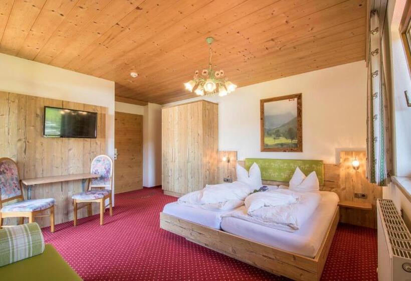 غرفة قياسية مزوَّدة بشُرفة, Haflingerhof