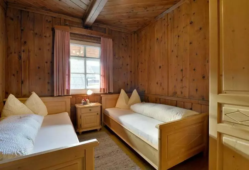 スタンダードルーム, Hanserhof