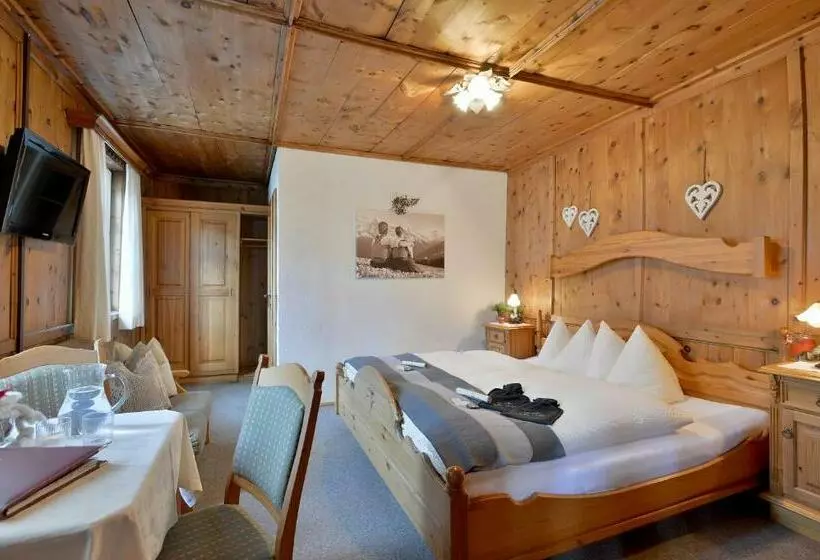 スタンダードルーム, Hanserhof