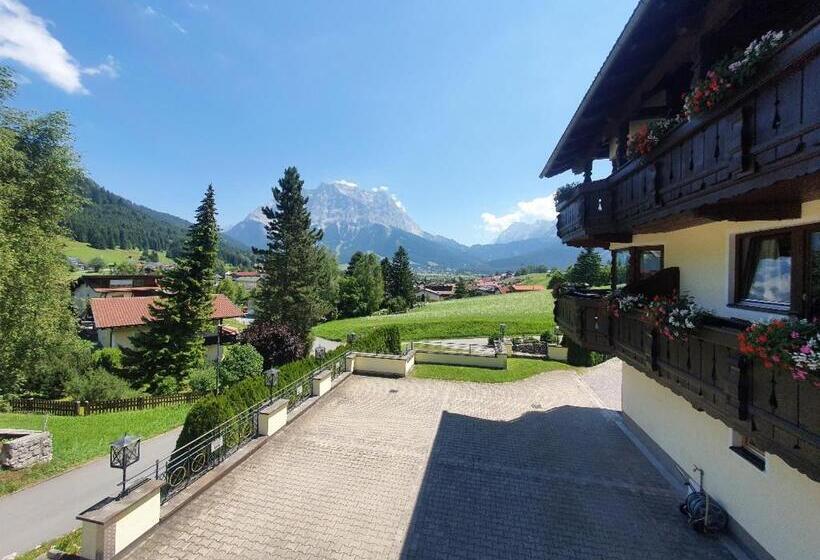 غرفة قياسية, Klockerhof