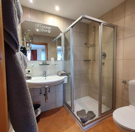 غرفة قياسية, Klockerhof