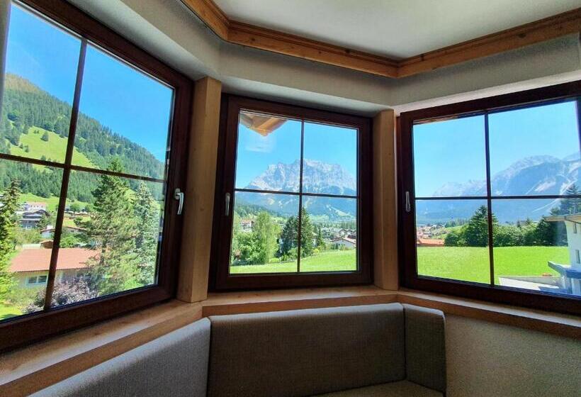 غرفة ديلوكس, Klockerhof