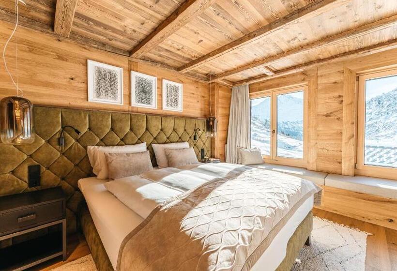 غرفة قياسية مزوَّدة بشُرفة, Maiensee