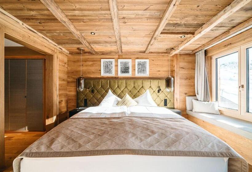 غرفة قياسية مزوَّدة بشُرفة, Maiensee