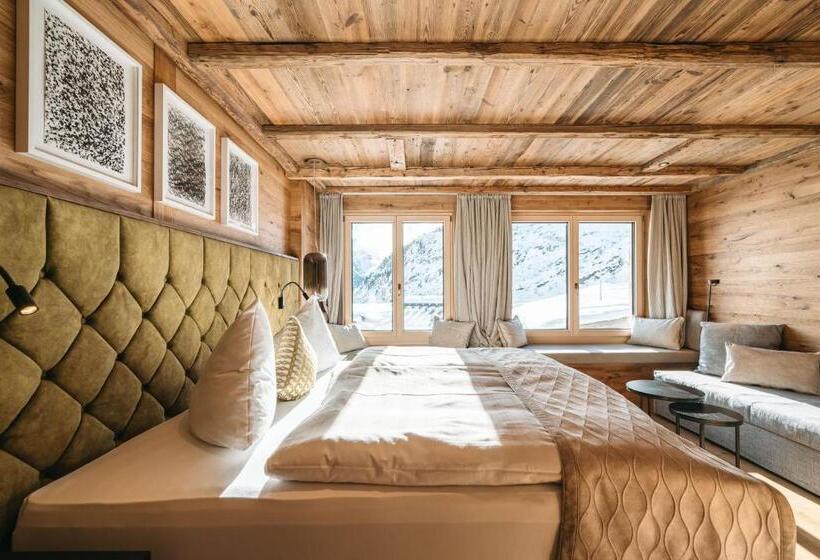 غرفة قياسية مزوَّدة بشُرفة, Maiensee