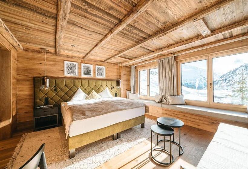 غرفة قياسية مزوَّدة بشُرفة, Maiensee