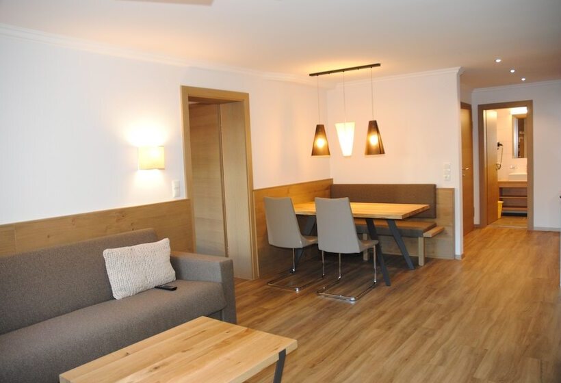 Апартаменты Deluxe 1 Спальня, Resort Schrofenblick