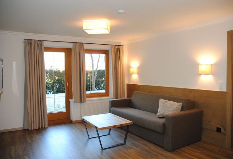 דירת חדר דלוקס, Resort Schrofenblick