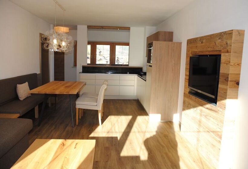 דירת חדר דלוקס, Resort Schrofenblick