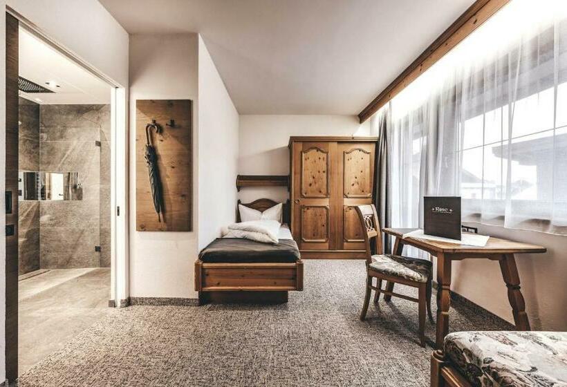 اتاق استاندارد یک نفره, Rose