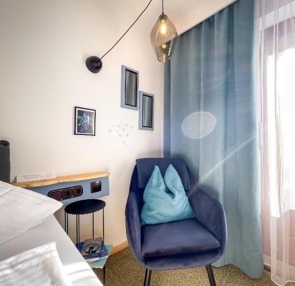 스탠다드 발코니 룸, Tenne