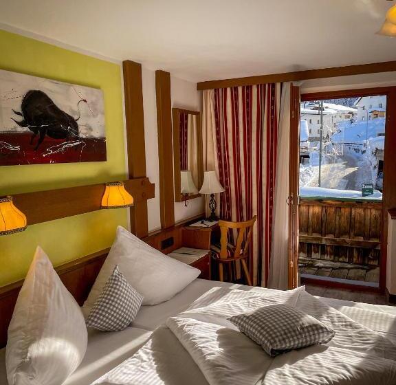 스탠다드 발코니 룸, Tenne