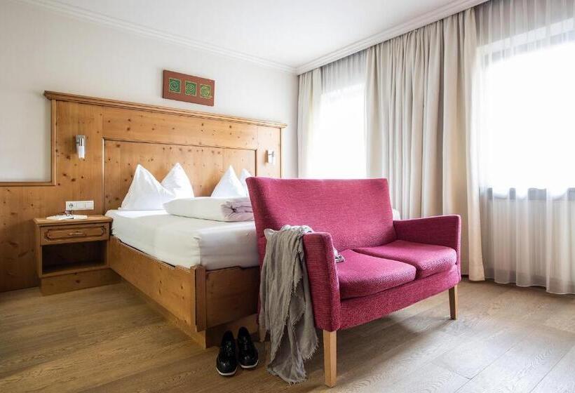 Номер Superior с Балконом, Zum Hirschen