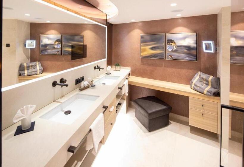 Номер Комфорт, Stock Resort