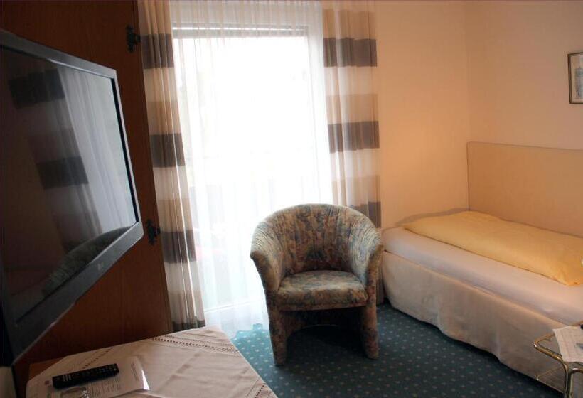 标准单人间, Pension Falkensteiner