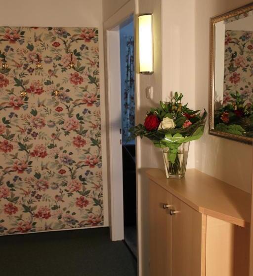 带1个卧室的舒适公寓, Pension Falkensteiner