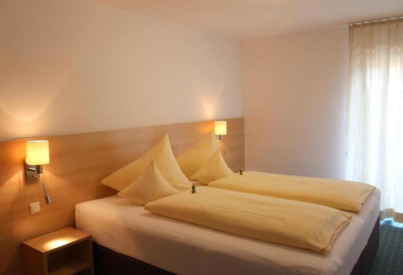 带2个卧室的公寓, Pension Falkensteiner