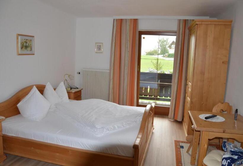 Номер Стандарт, Pension Zenzlgut