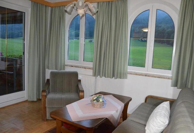 Апартаменты 2 Спальни, Pension Zenzlgut