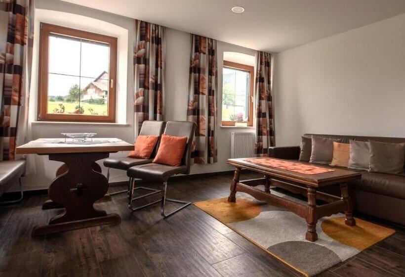 Апартаменты 1 Спальня Вид на Сад, Pension Zenzlgut