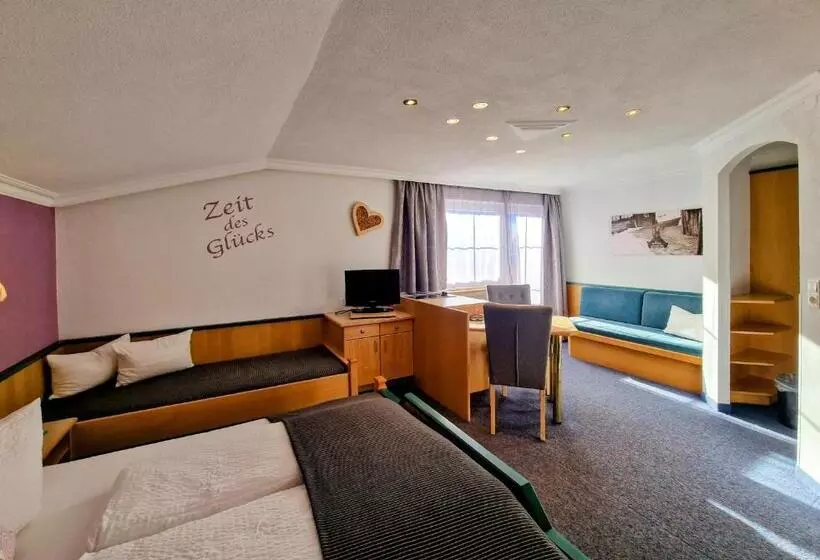 デラックスルーム, Berghotel Almrausch