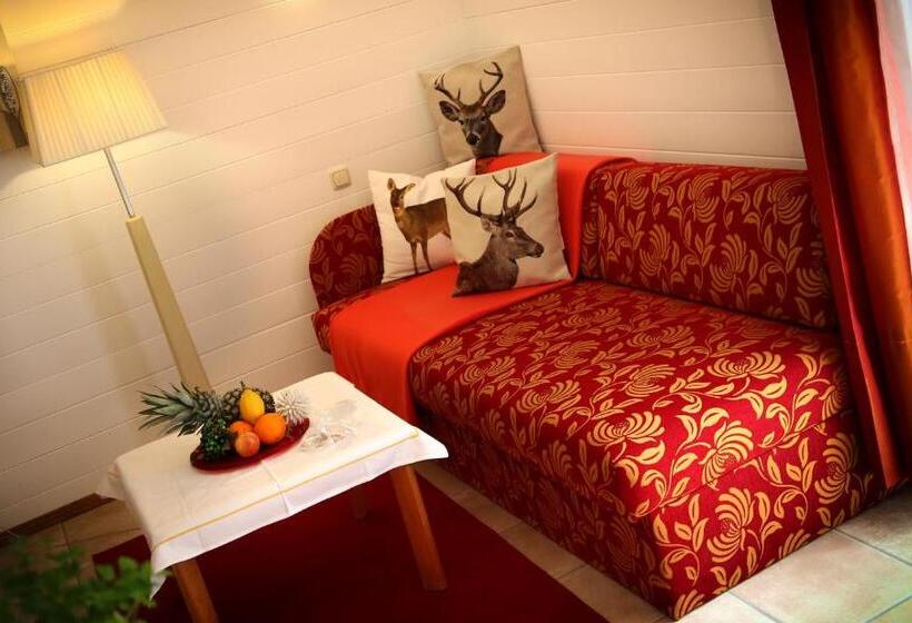 جناح مزوَّد بشرفة, Berghotel Hois