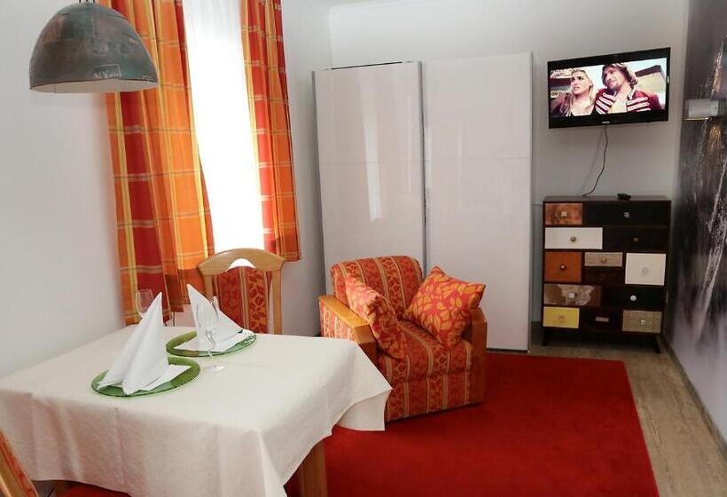 غرفة ديلوكس مزودة بشرفة, Berghotel Hois