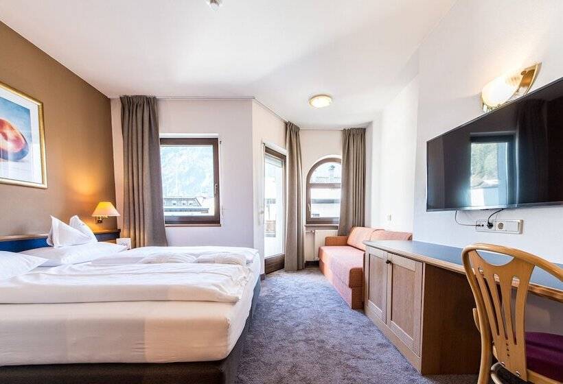 小型套房带阳台, Alphotel Stocker Alpine Wellness