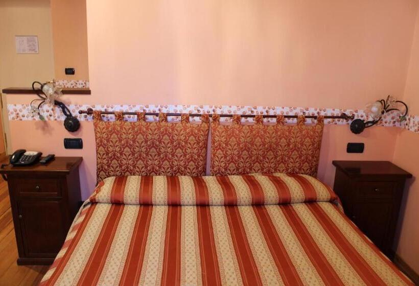 주니어 스위트 발코니, Belle Epoque