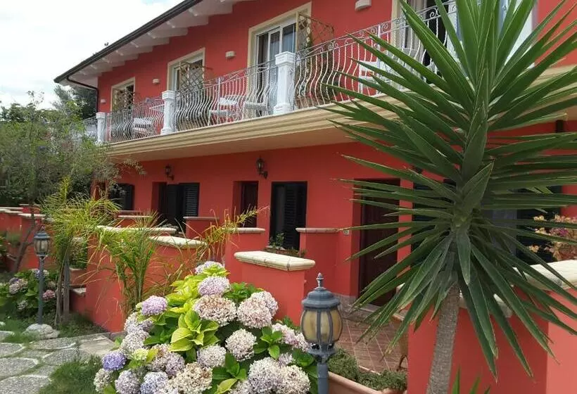 キングサイズベッドのスタンダードルーム, Borgo Di Santa Barbara