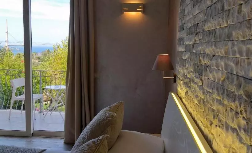 デラックススイート, Borgo Di Santa Barbara