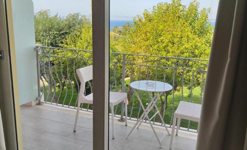 Люкс Повышенной Комфортности, Borgo Di Santa Barbara