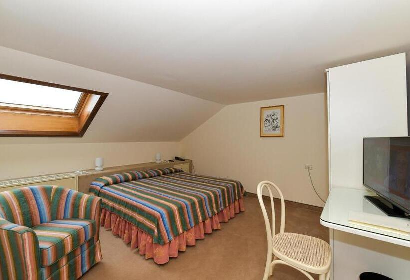 חדר סטנדרט, Elite