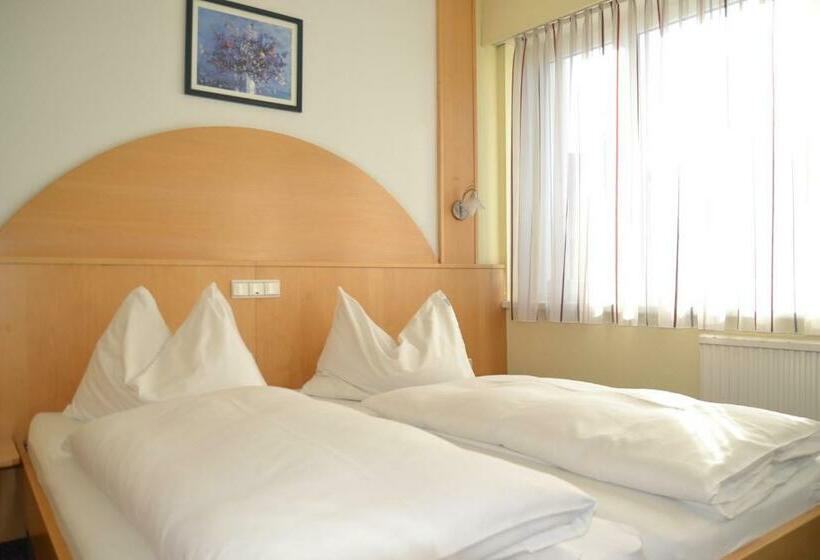 Классический Номер, Hecher