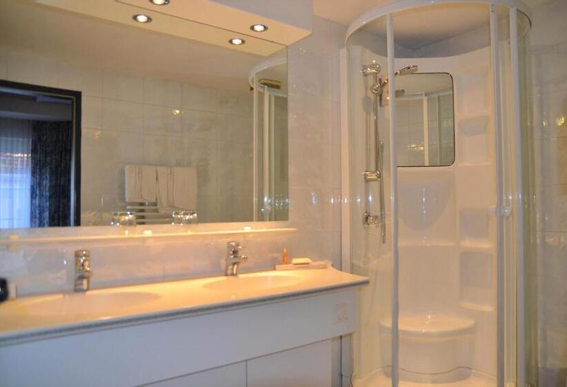 Номер Комфорт, Hecher