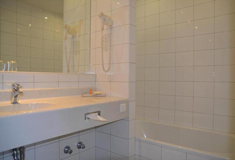 Номер Комфорт, Hecher