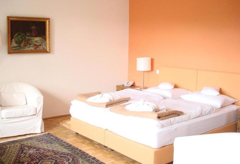 标准间, Landsitz Pichlschloss