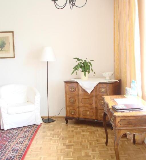 标准间, Landsitz Pichlschloss