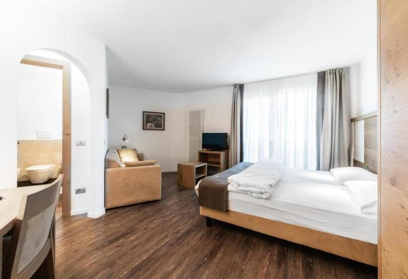 غرفة قياسية سرير كينج, Montana