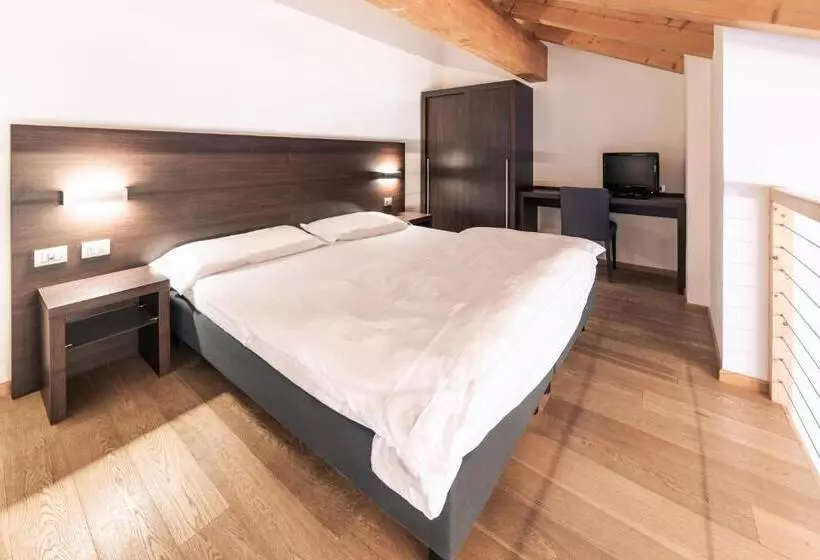 Duplex-sviitti, Montana