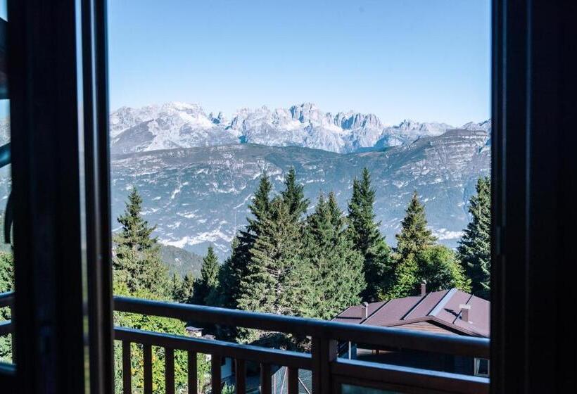 جناح مطلّ علي الجبل, Montana