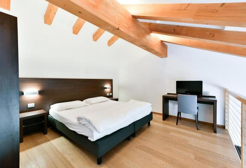 جناح دوبلكس, Montana